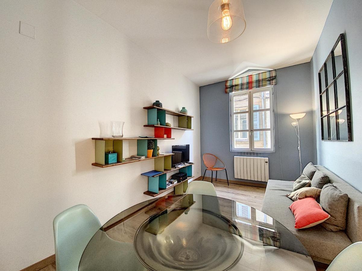 Maison 3 Chambres - Terrasse - Climatisation 10 Minutes A Pied Du Pont D'Αβινιόν Εξωτερικό φωτογραφία