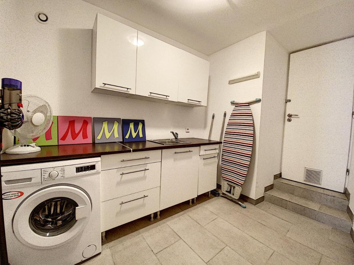 Maison 3 Chambres - Terrasse - Climatisation 10 Minutes A Pied Du Pont D'Αβινιόν Εξωτερικό φωτογραφία